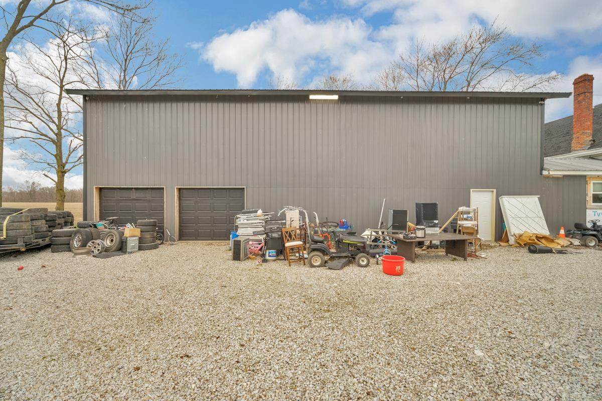 4511 250 SOUTH - Photo 1