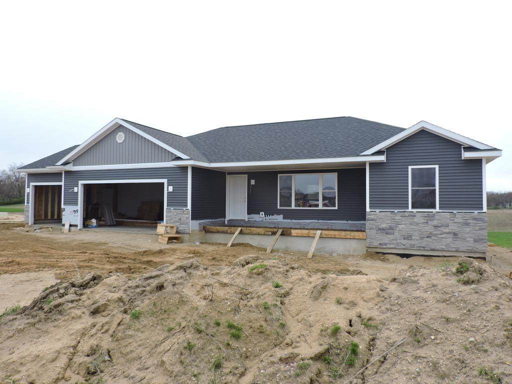 54773 Winding River Drive - Photo 1
