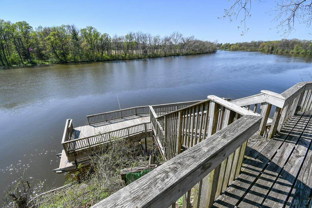 5600 Halas Court - Photo 1