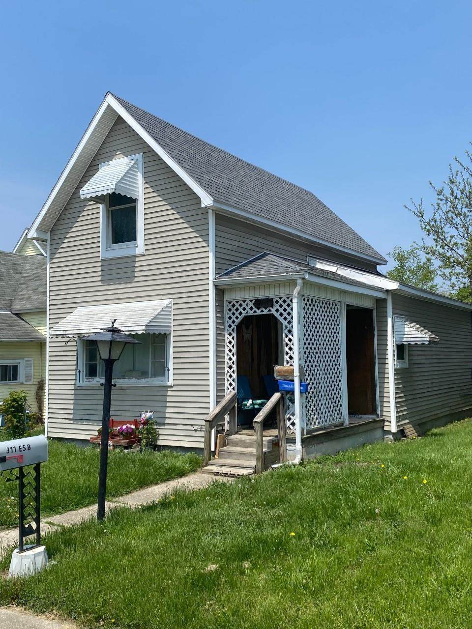 311 South B Street - Photo 1