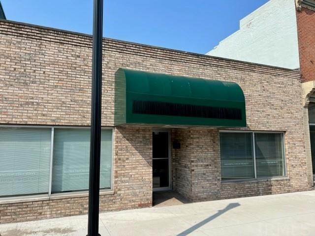 618 Roosevelt Road - Photo 1