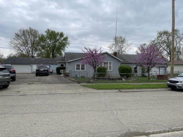 687 Jackson Avenue - Photo 1