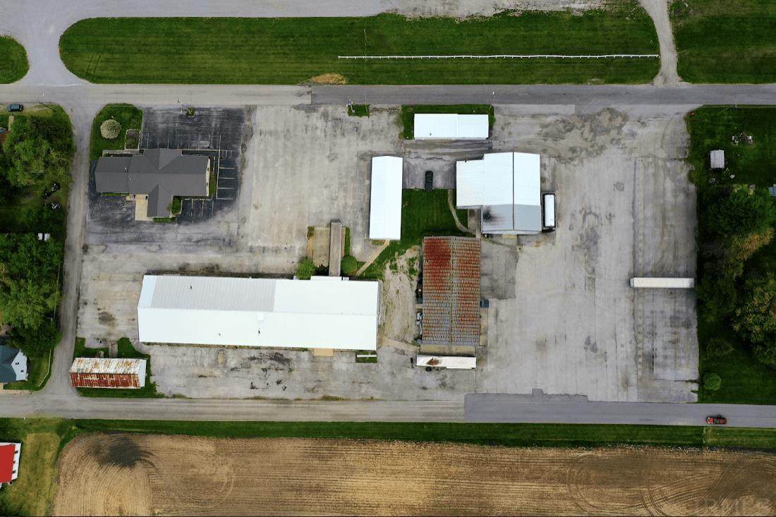 888 Railroad Street - Photo 1