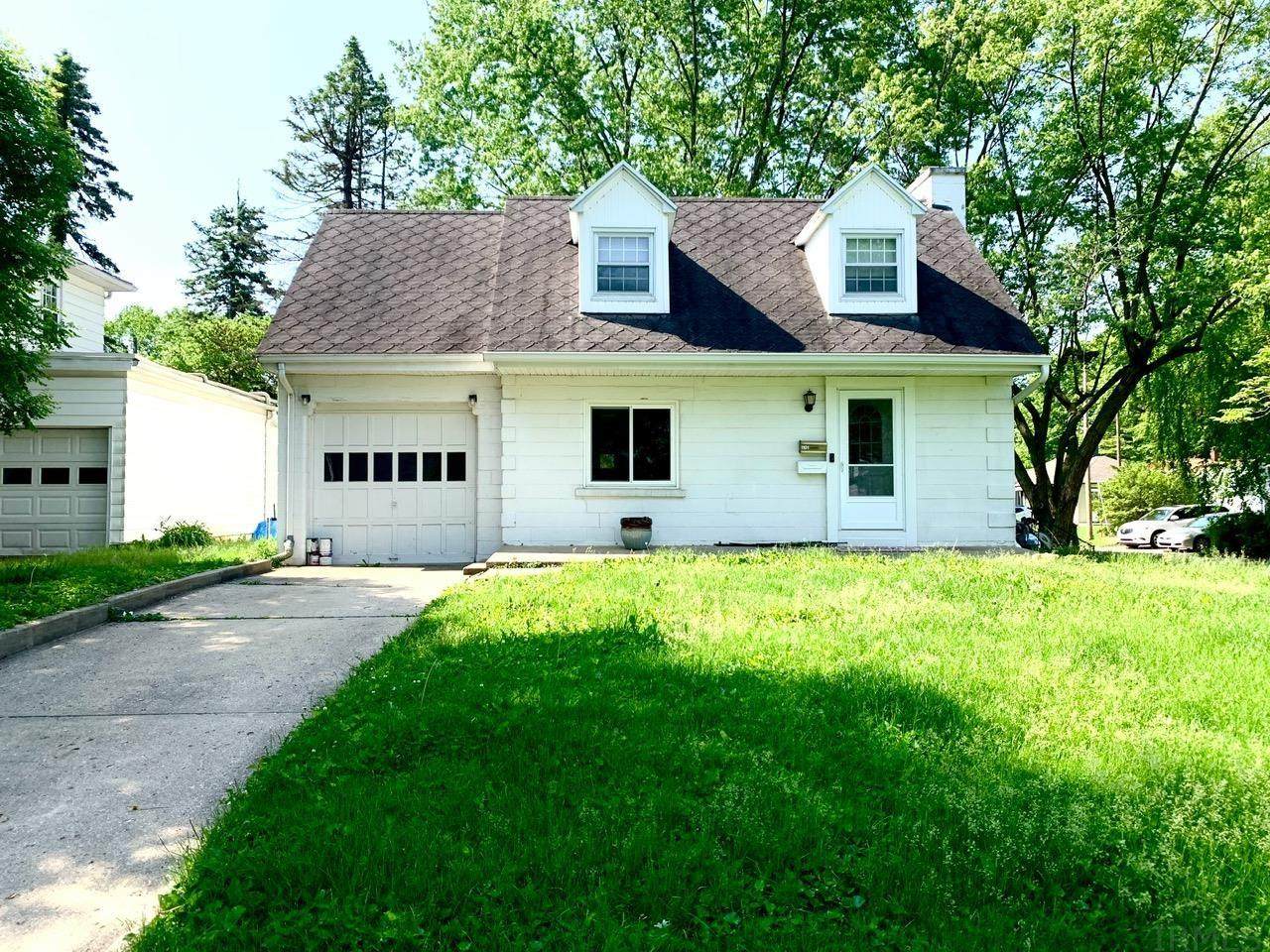 1101 Wells Street - Photo 1
