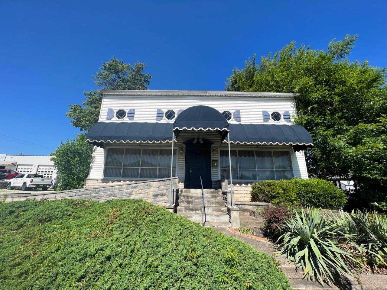 306 Main Street - Photo 1