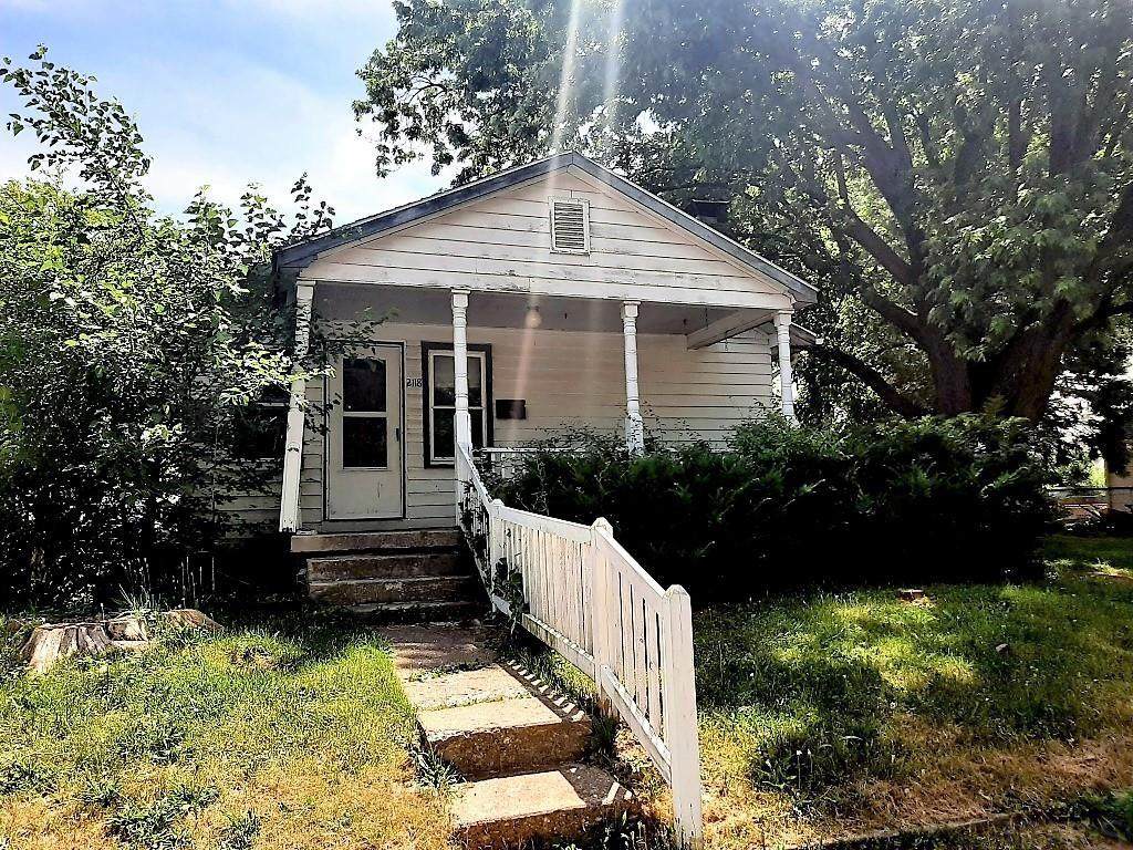 2118 Bell Street - Photo 1