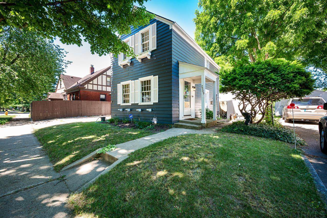 2509 Woodward Avenue - Photo 1