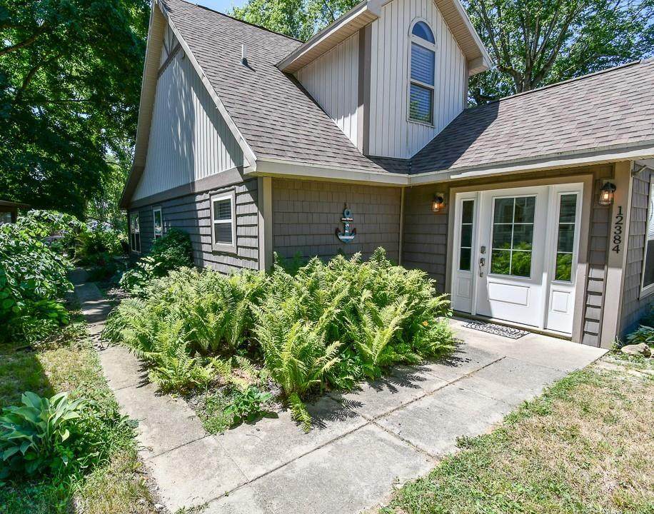 12384 Crest Drive - Photo 1