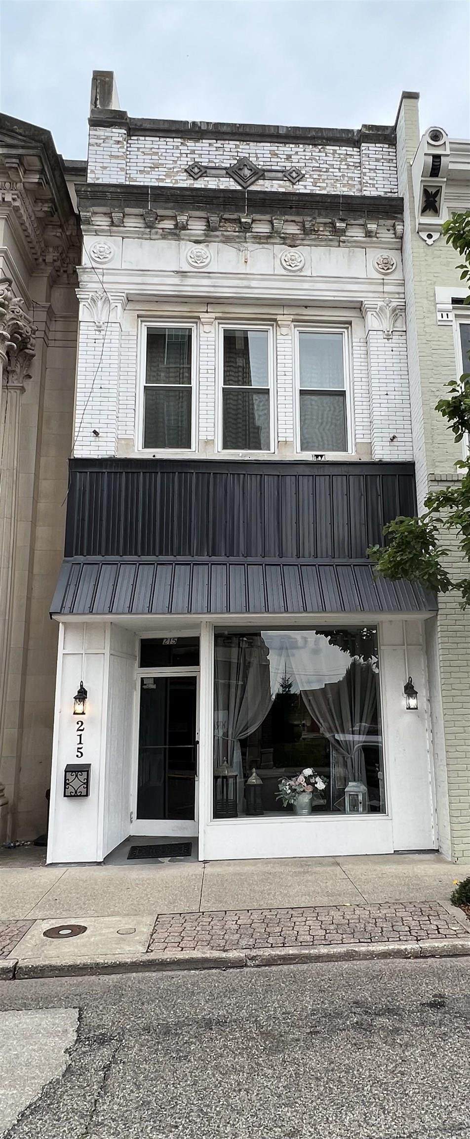215 Main Street - Photo 1