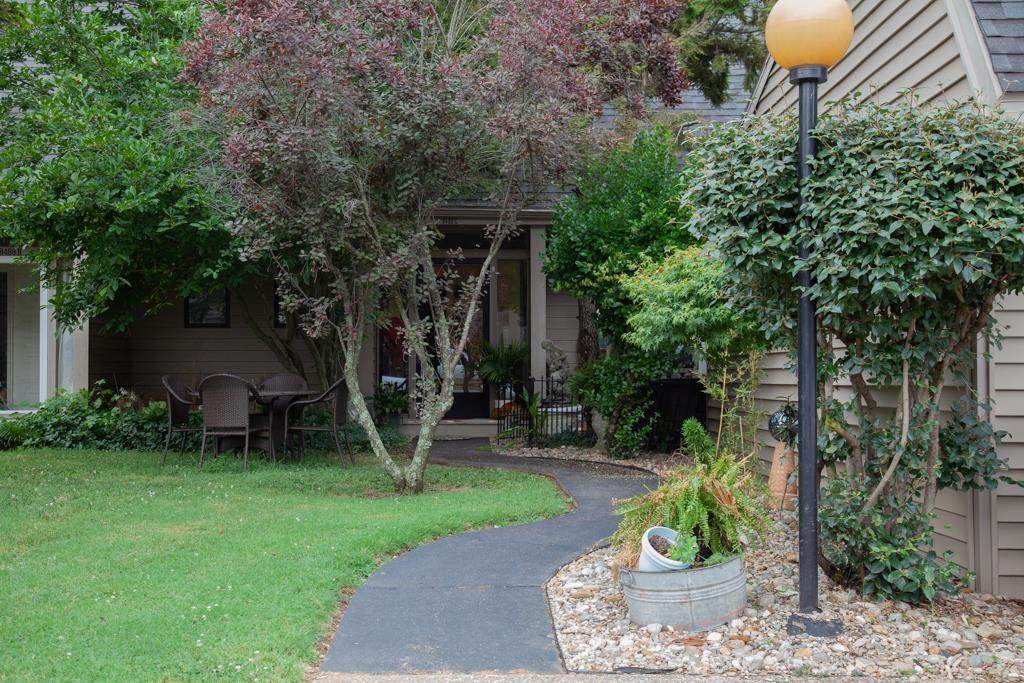 8488 Yorkridge Court - Photo 1