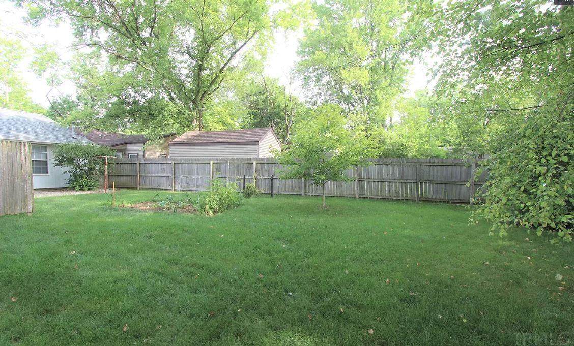1327 23 Street - Photo 1