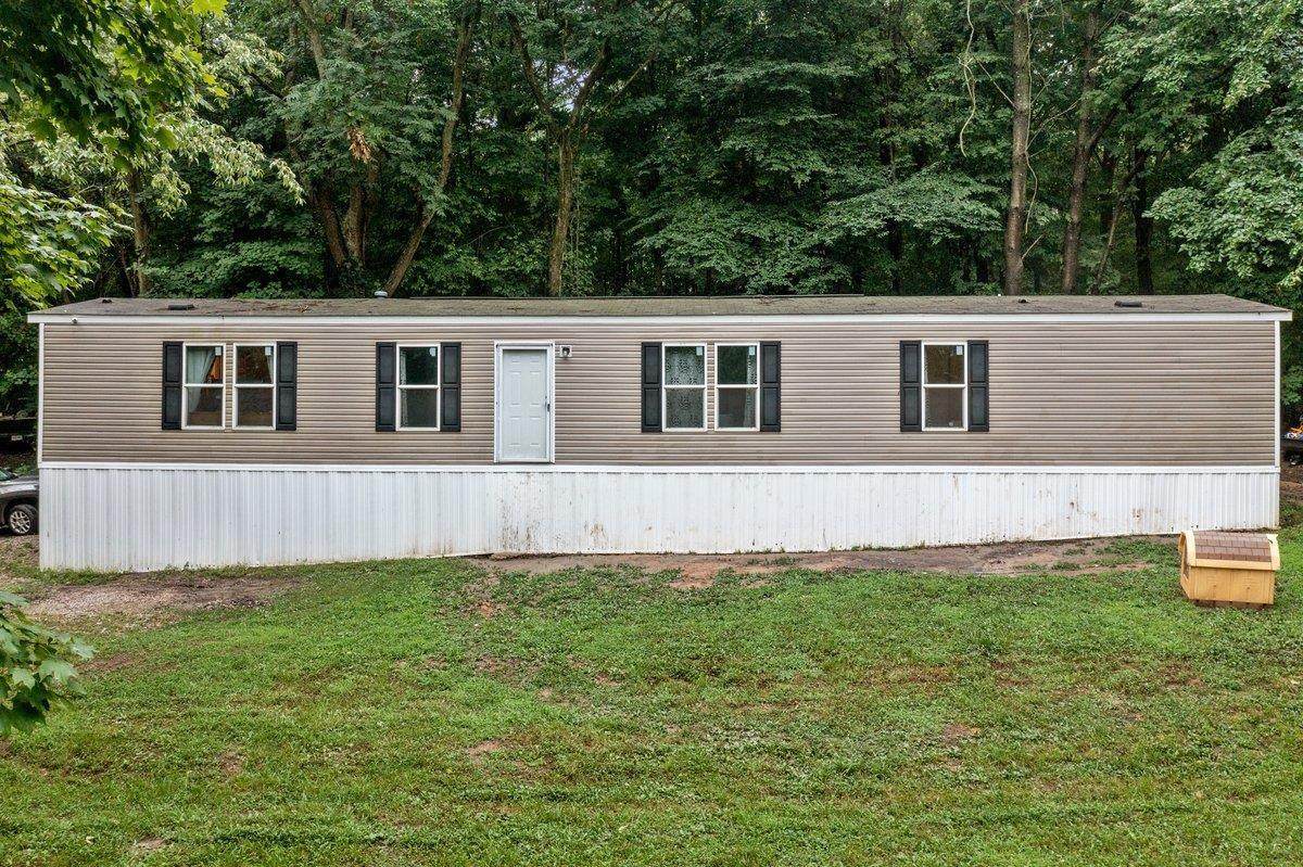 209 Indiana Street - Photo 1