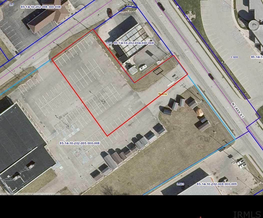000 Cass Street - Photo 1
