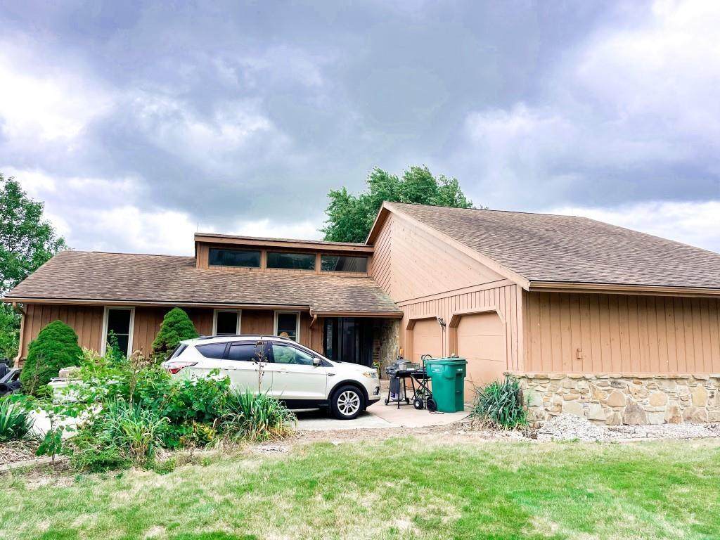 13425 950 EAST - Photo 1