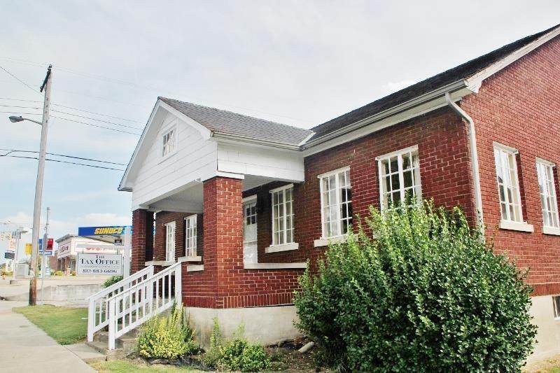 104 Hackberry Street - Photo 1