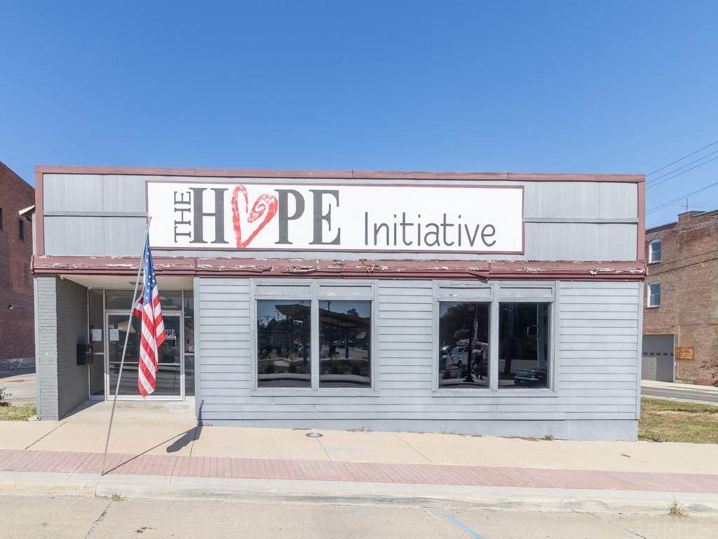 1426 Broad Street - Photo 1