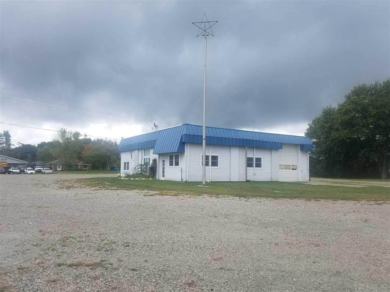 16492 Lincoln Highway - Photo 1