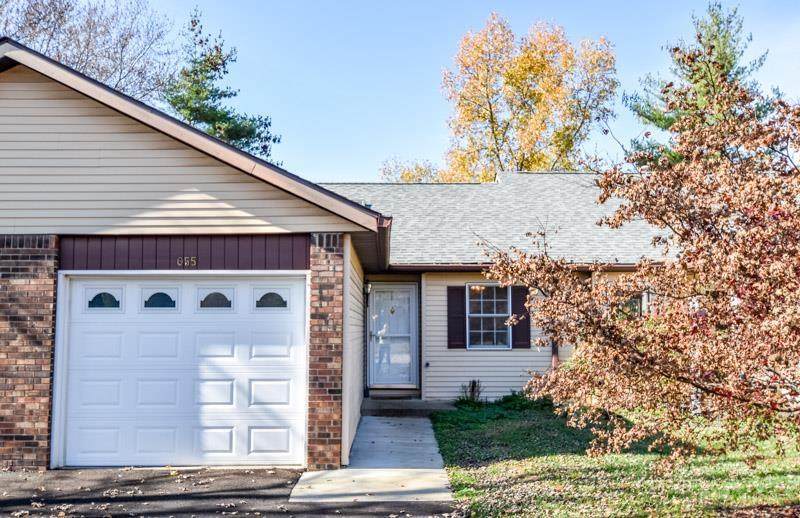 655 Heather Drive - Photo 1
