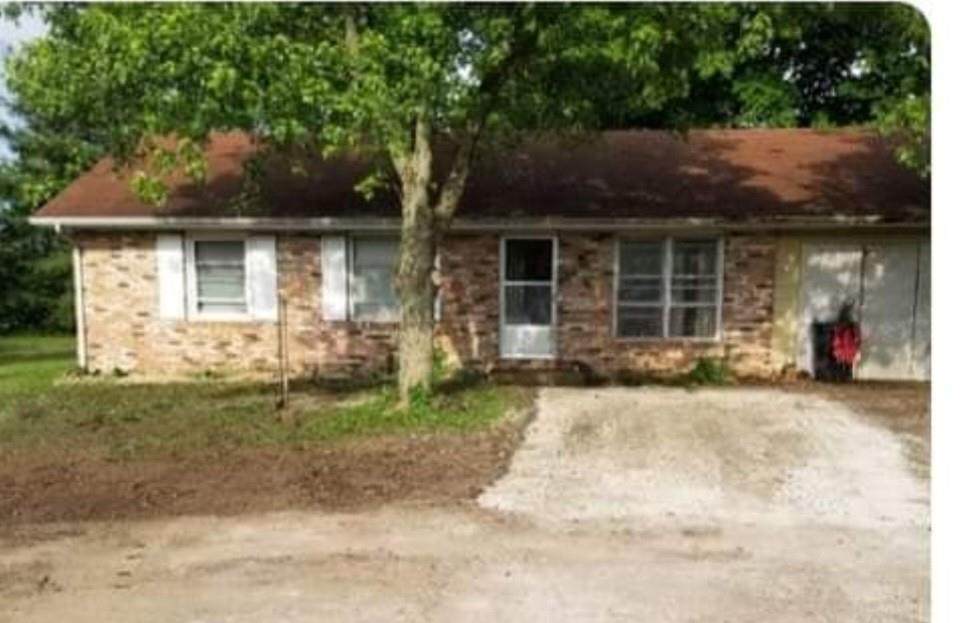 624 Holly Court - Photo 1