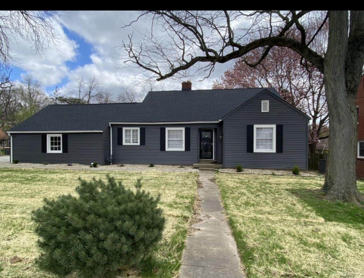 930 Grant Street - Photo 1