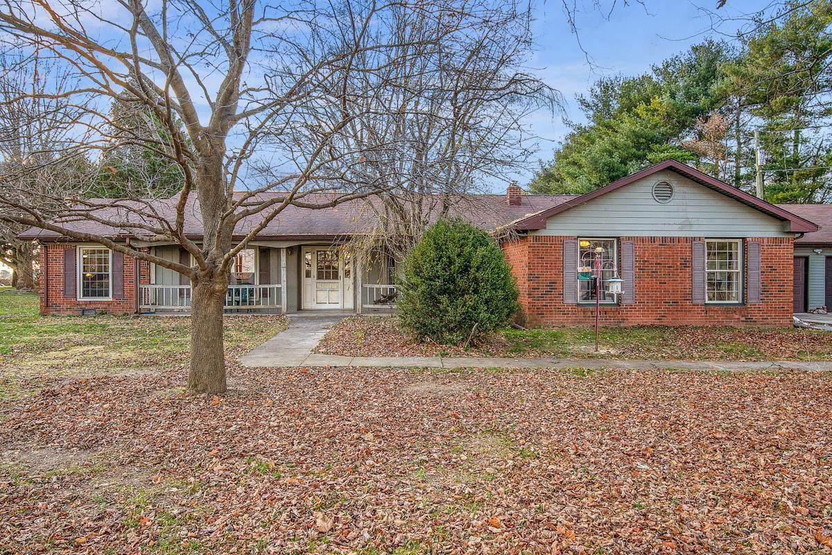 2087 870 WEST - Photo 1