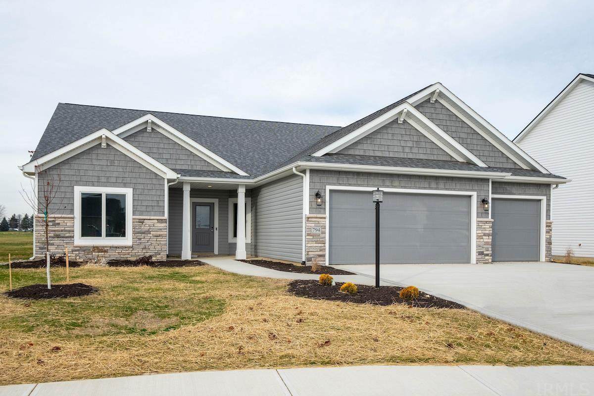 794 Waxwing Court - Photo 1