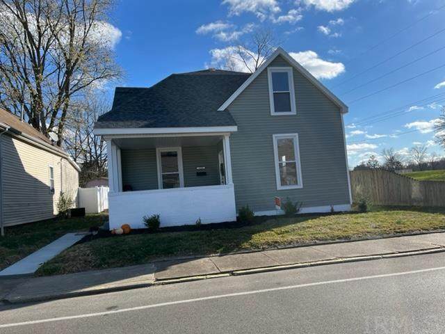 820 Third Street - Photo 1