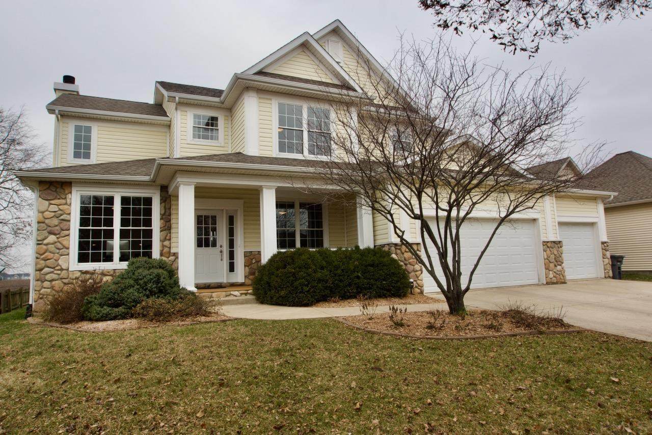 3548 Burnley Drive - Photo 1