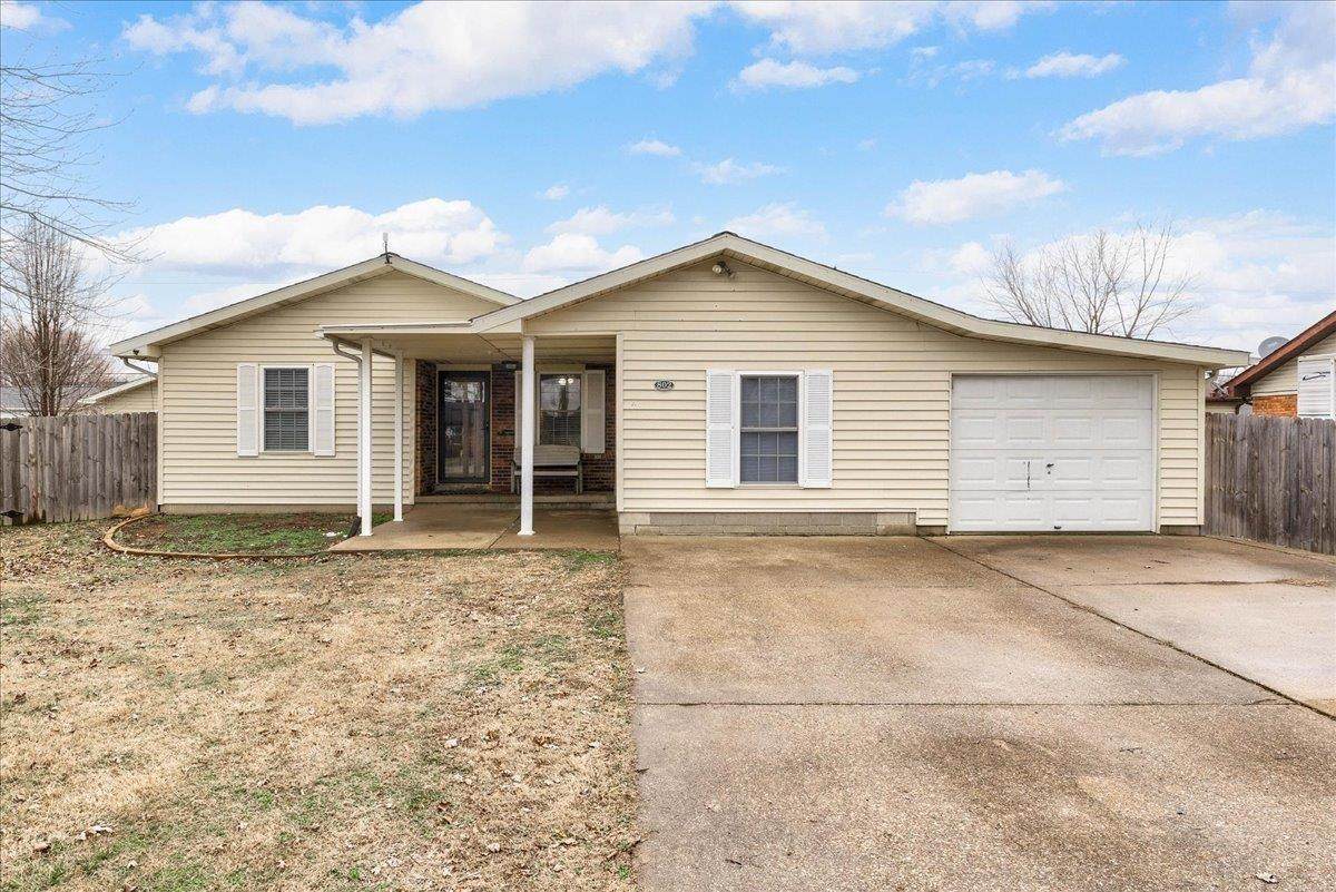 802 9th Street - Photo 1