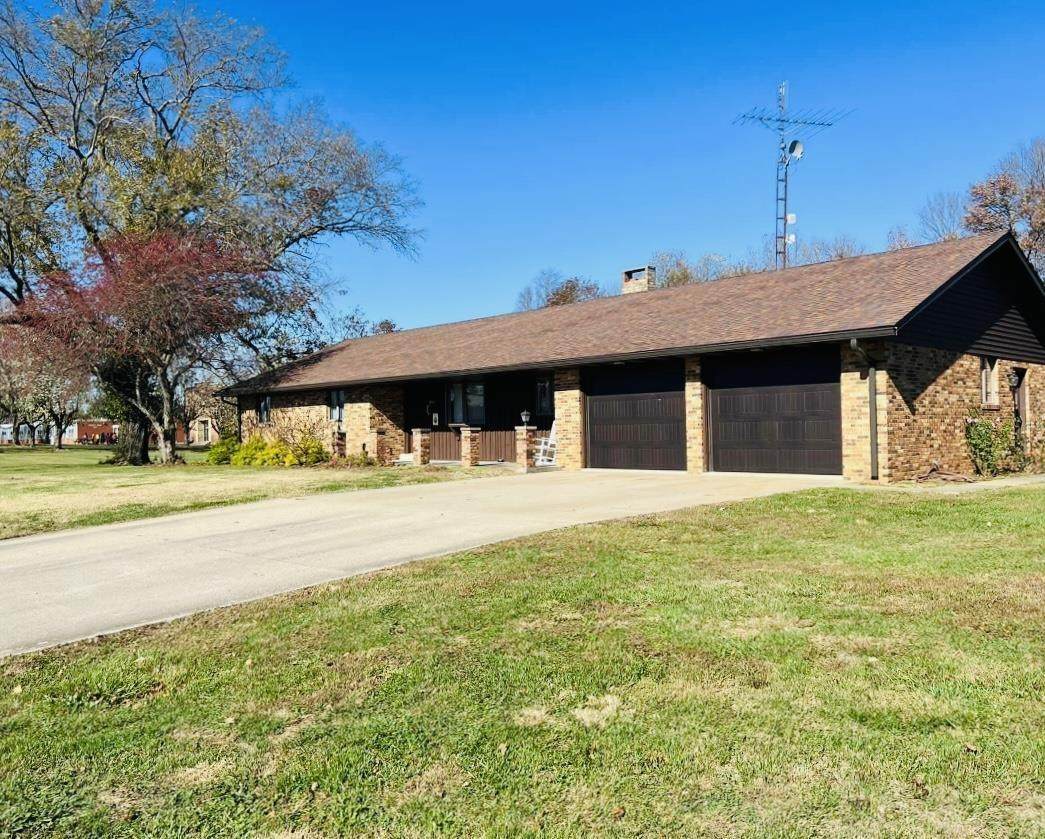 4667 Ireland Church Avenue - Photo 1