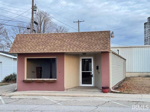 320 8th Street - Photo 1