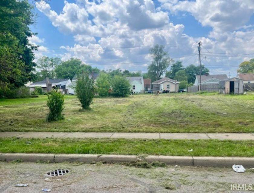 18 400 Blk Of Kenmore Streets - Photo 1