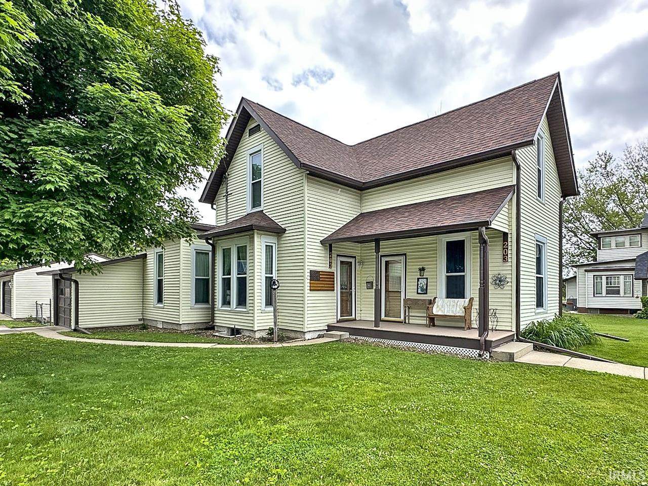 203 Jackson Street - Photo 1