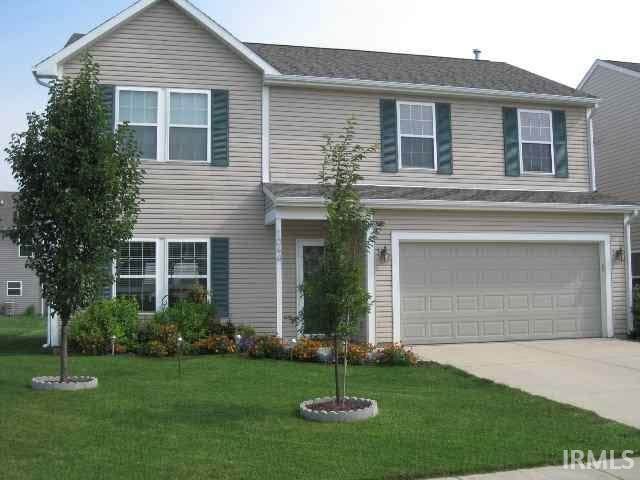 1044 Onyx Street - Photo 1