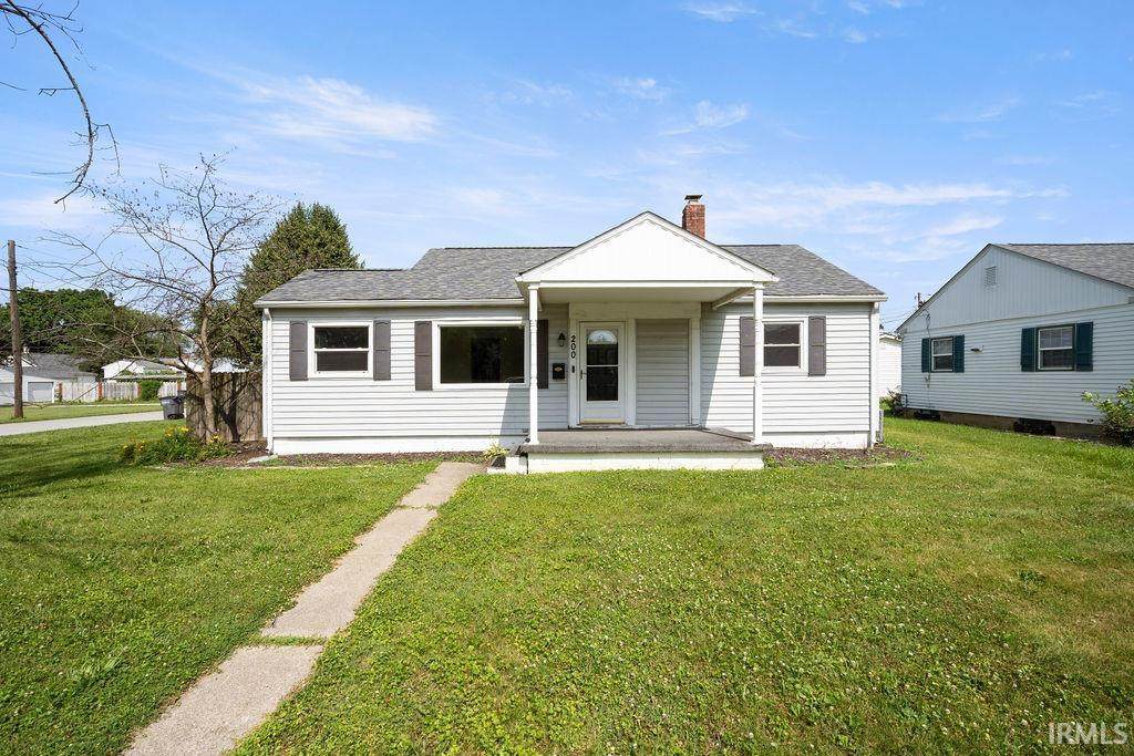 200 Elliott Court - Photo 1