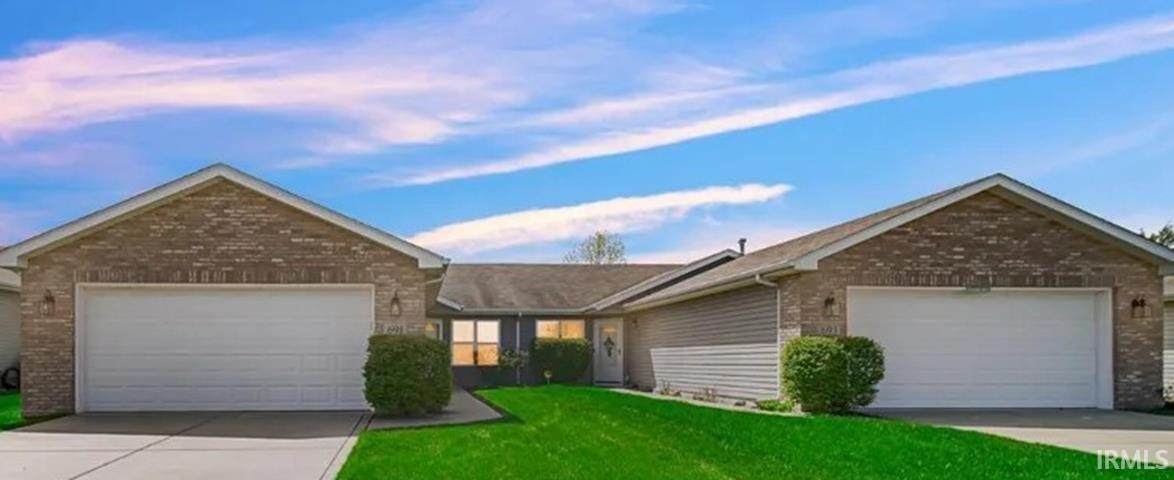 691 77Th Avenue - Photo 1