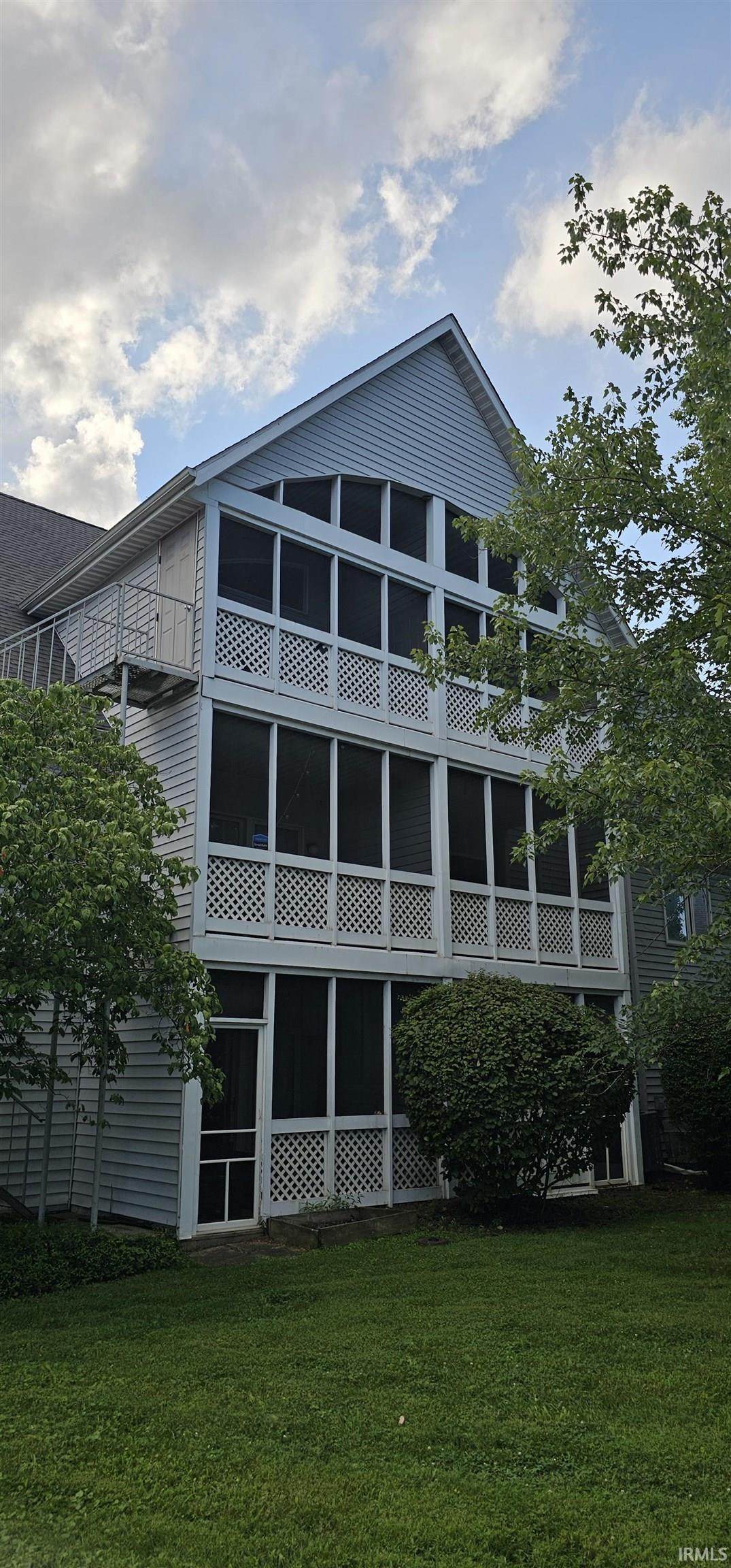 1376 College Mall Road - Photo 1