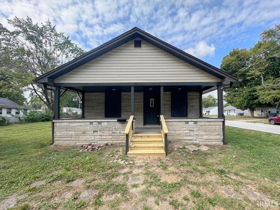 2329 Delphos Street - Photo 1