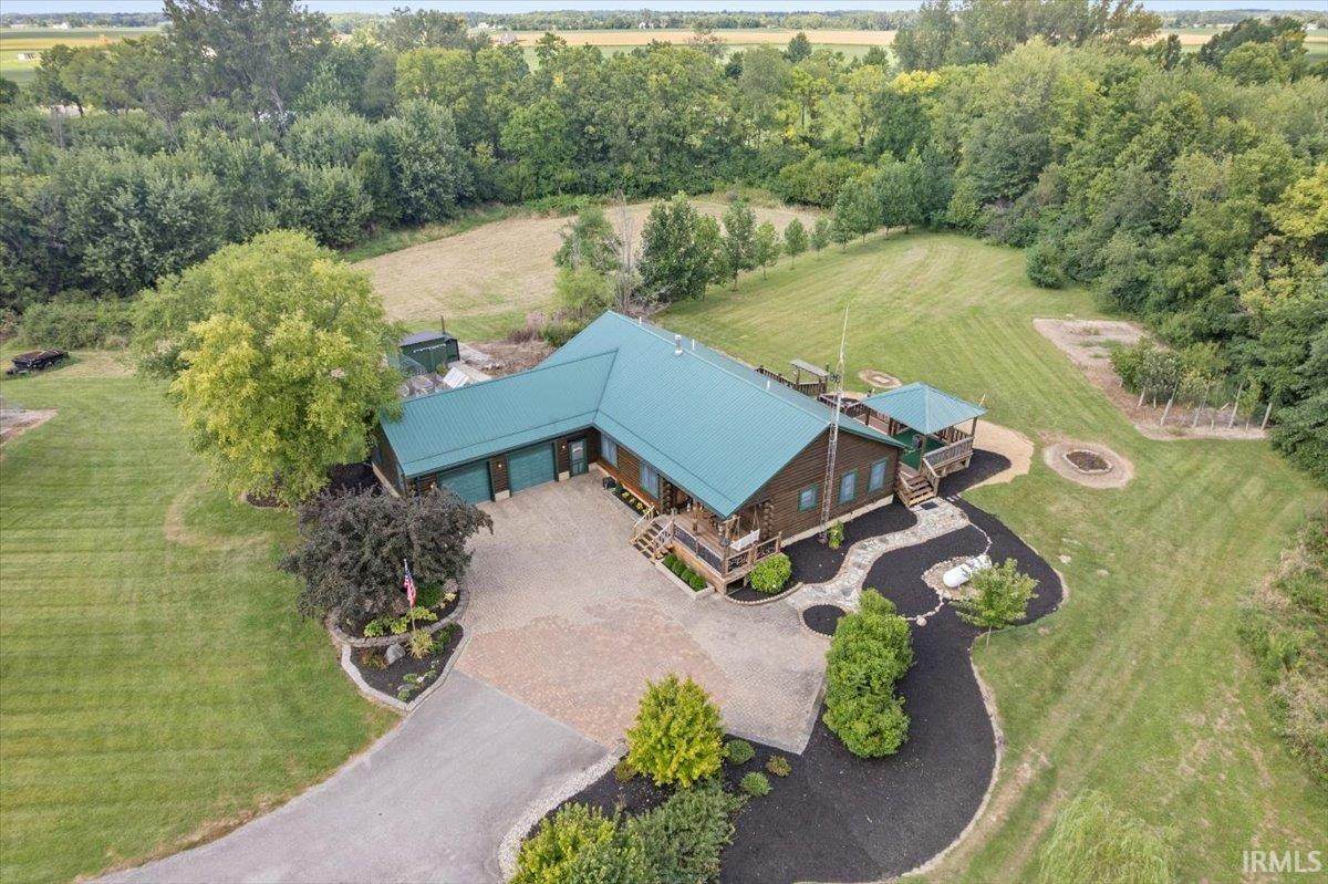 6624 350 E - Photo 1