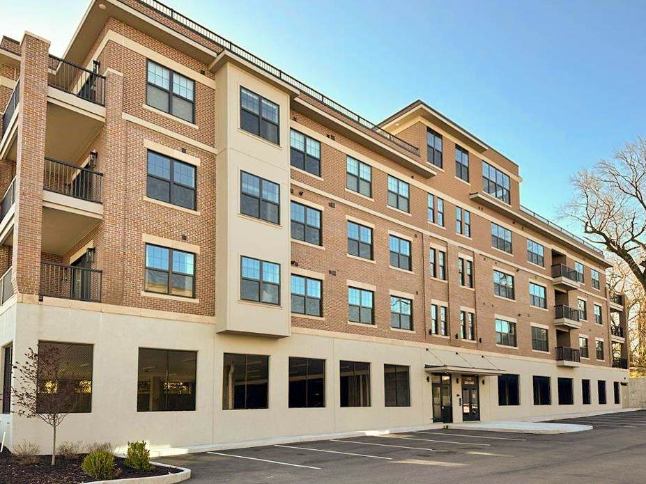 1740 #201E South Bend Avenue - Photo 1