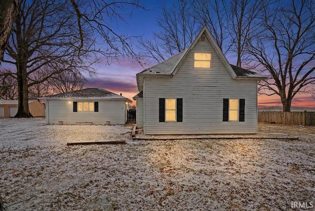 10955 400 SOUTH - Photo 1