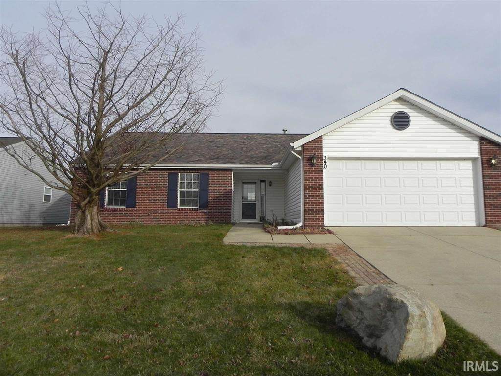340 Plantation Way - Photo 1