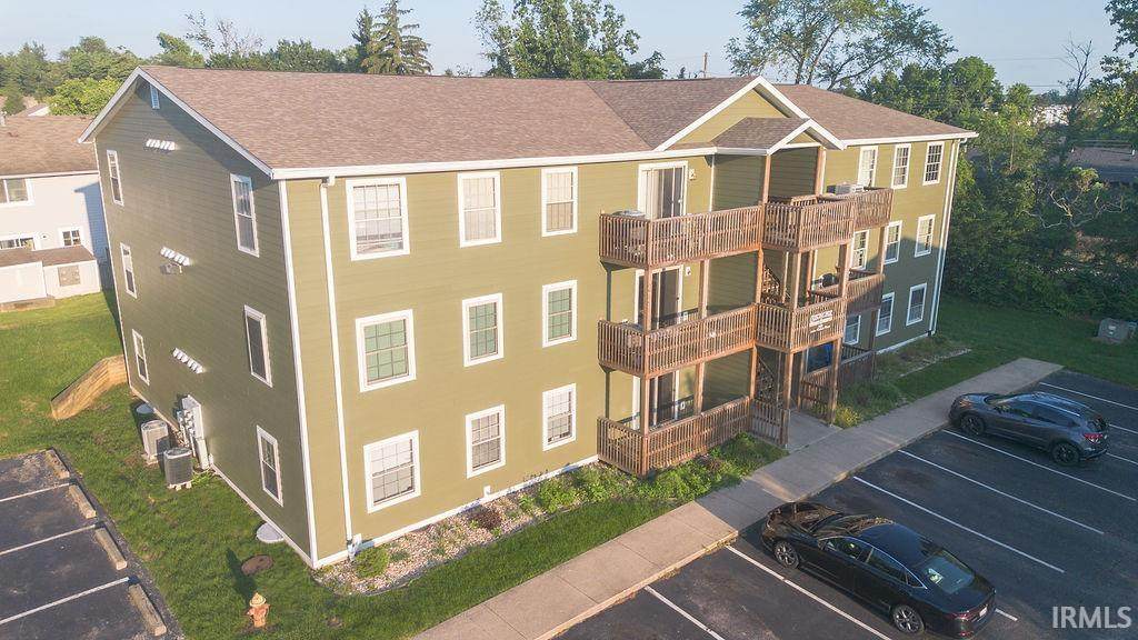 3230 John Hinkle Place - Photo 1