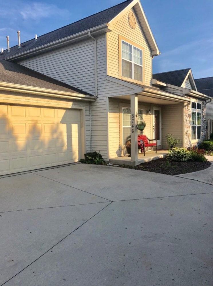 5746 Thornbriar Lane - Photo 1
