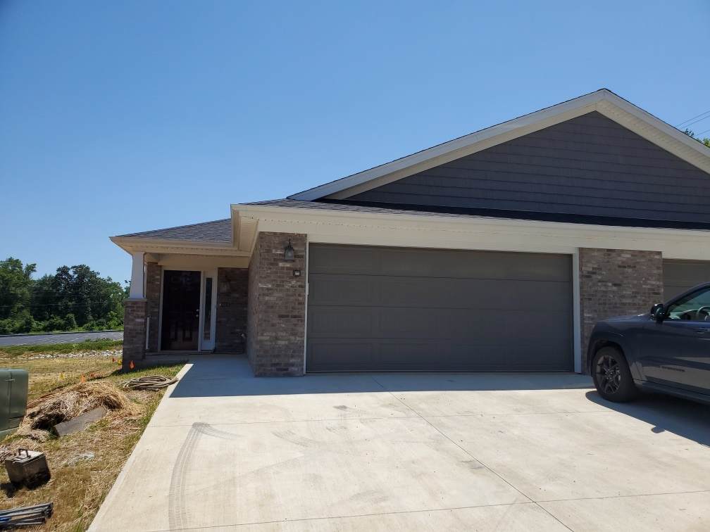 1520 Kennel Drive - Photo 1