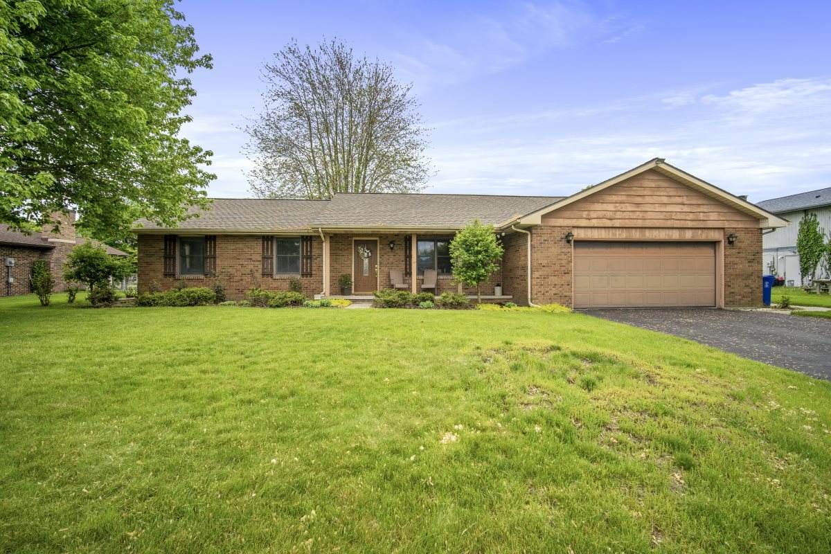 3504 Robin Drive - Photo 1