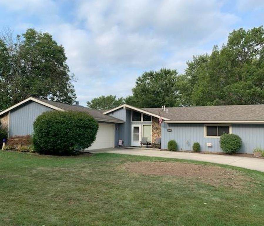 5401 Moore Road - Photo 1