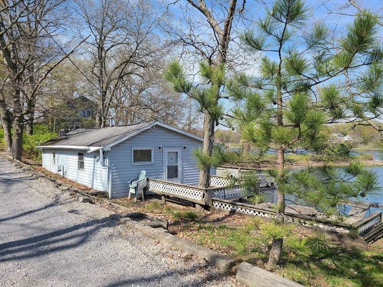 9630 Hiawatha Lane - Photo 1