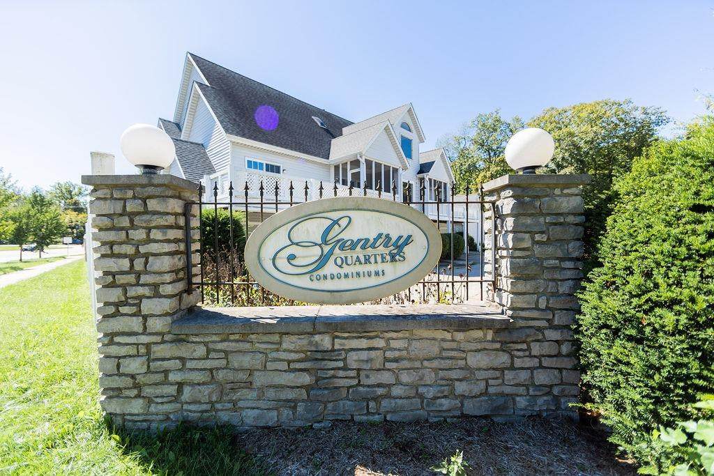 1346 College Mall Road - Photo 1