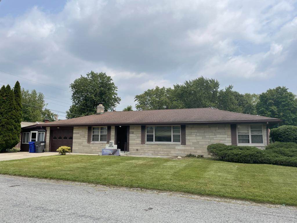 2504 Katherine Avenue - Photo 1